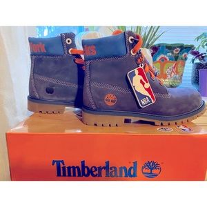 NWB NY Knicks NBA Timberlands Women’s Sz 6.5 / 7 or Youth 5